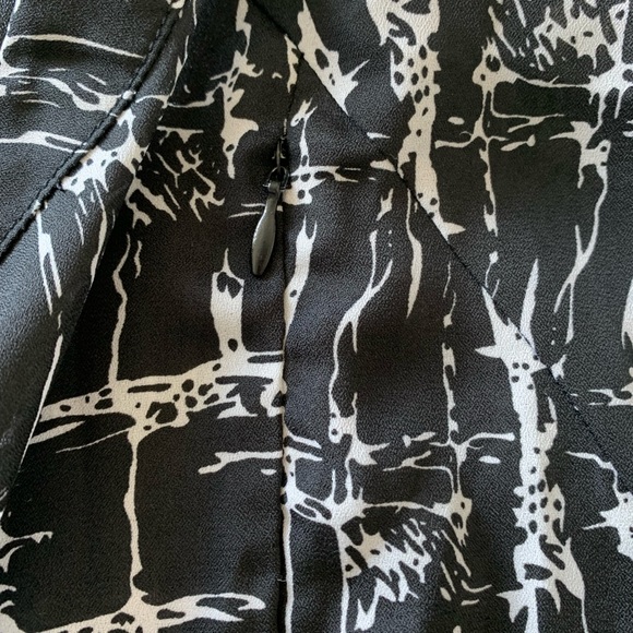 Loyal Hana hidden zipper maternity/nursing top XS - perfect for work - Picture 4 of 4